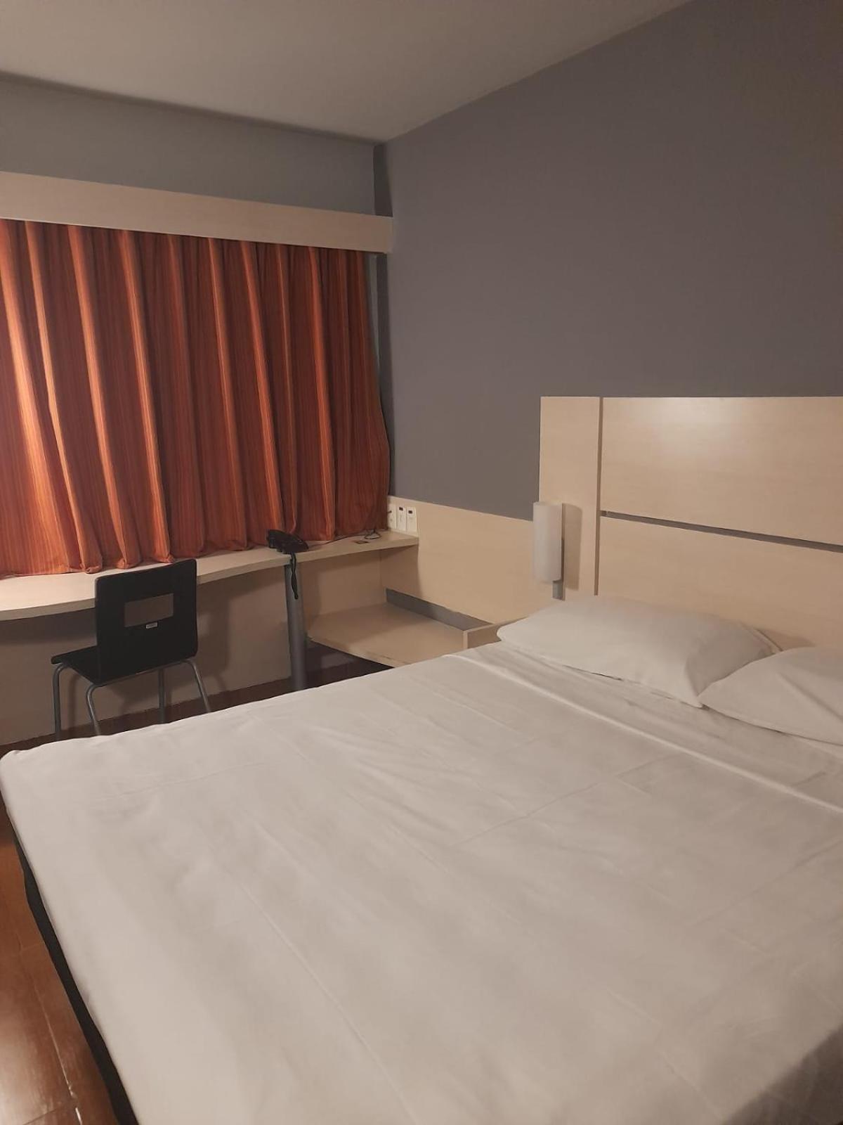 Ibis Hotel